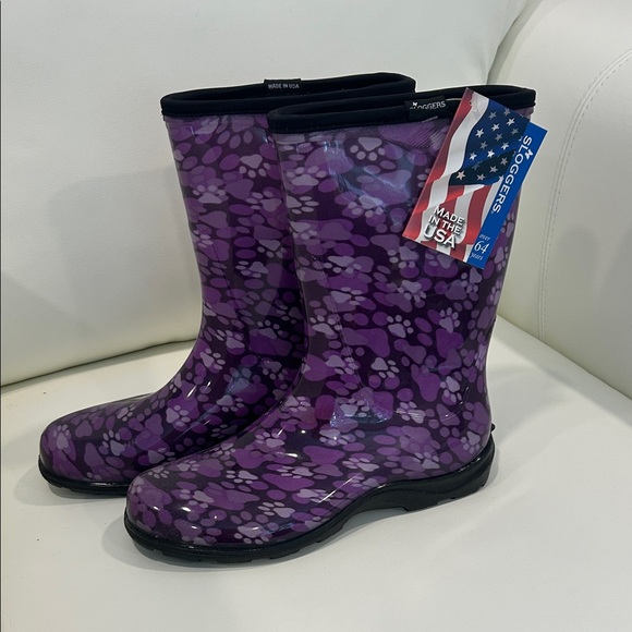 Sloggers Women's Floral Purple Rain Boots - Picture 1 of 1